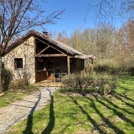 Cottage 4 Personnes Dans Domaine Prive Signy-le-Petit Bagian luar foto